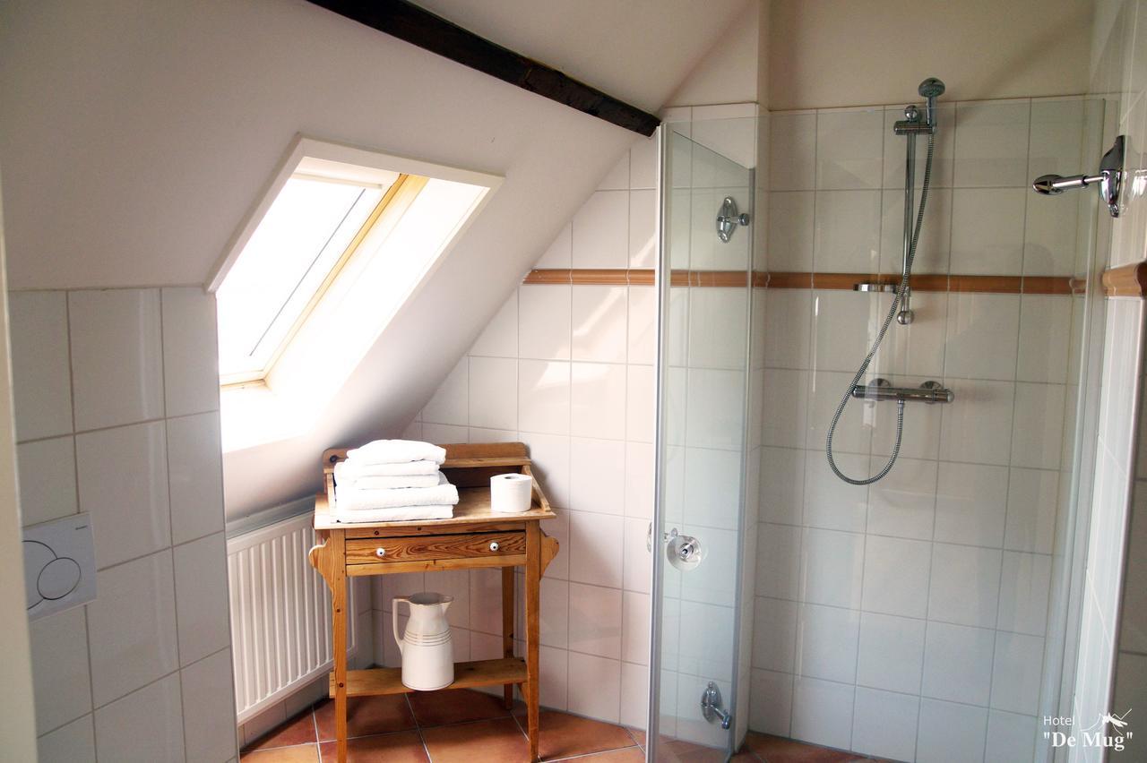 Cafe Restaurant Hotel De Mug Middelburg Room photo