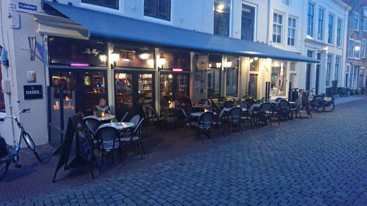 Cafe Restaurant Hotel De Mug Middelburg Exterior photo